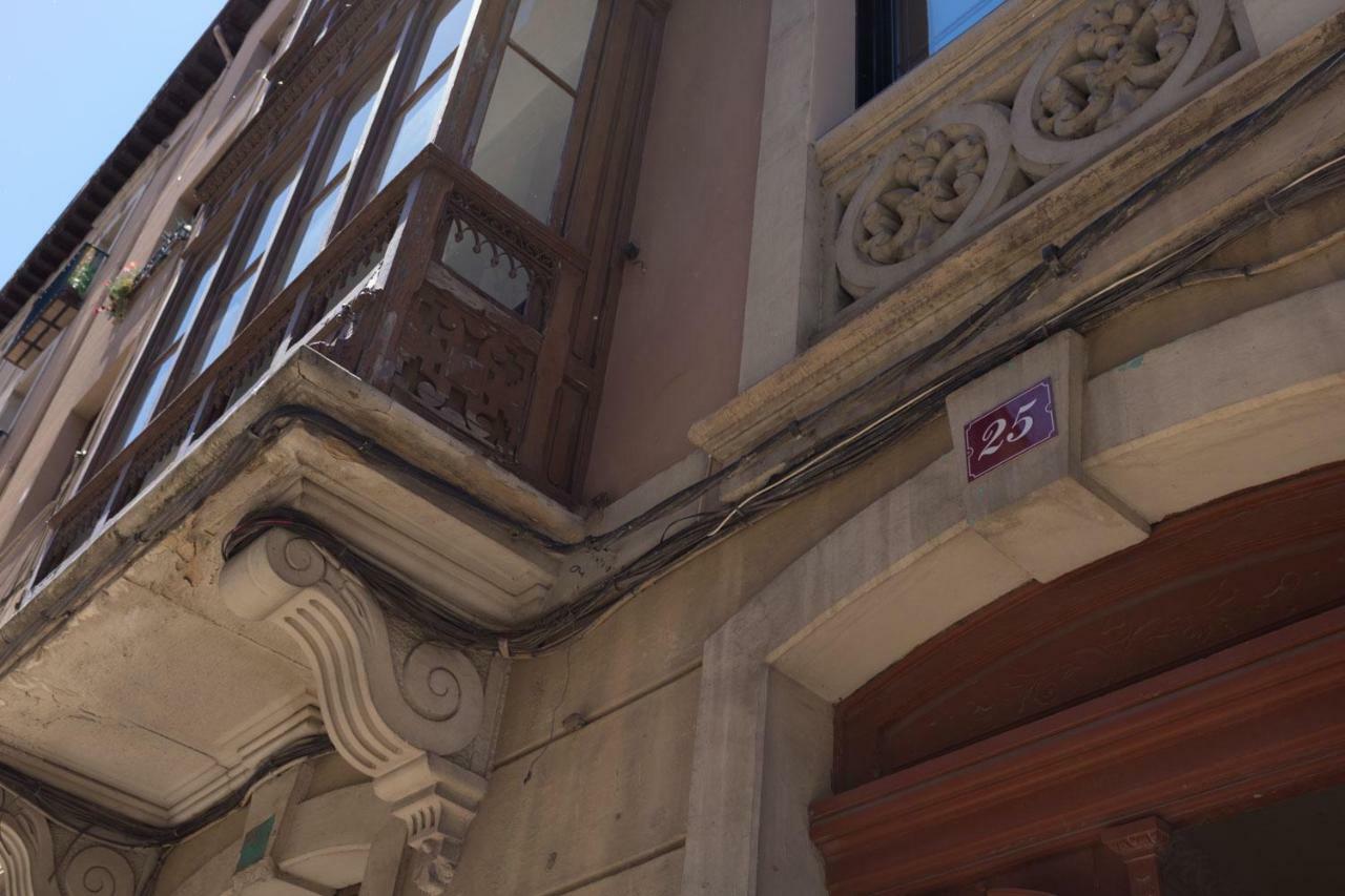 Historical Town Sagasta St Apartment Logrono Bagian luar foto
