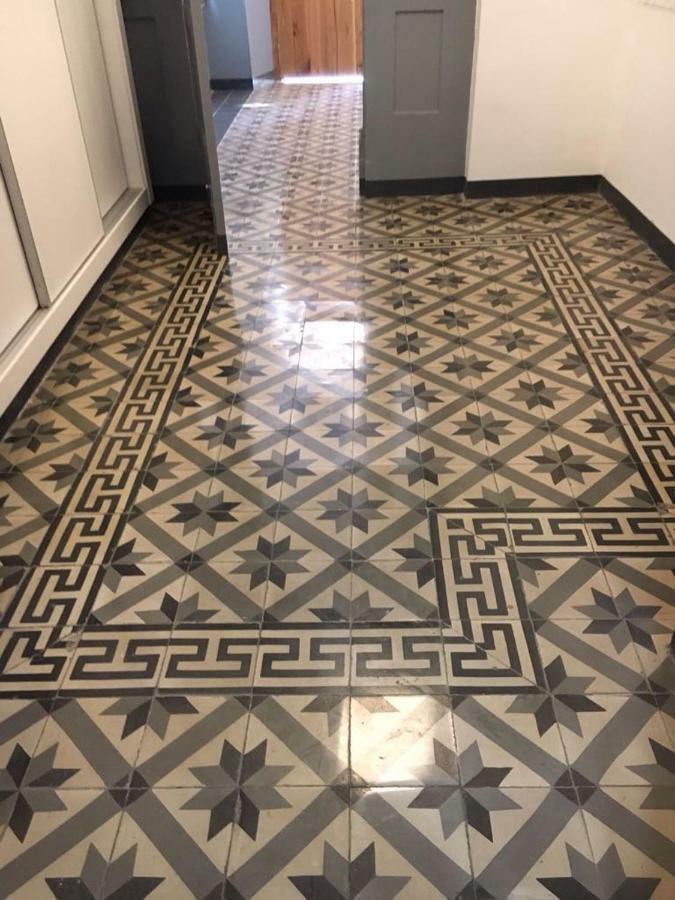 Historical Town Sagasta St Apartment Logrono Bagian luar foto